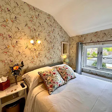 Couette-café 23 St Mary's 4*