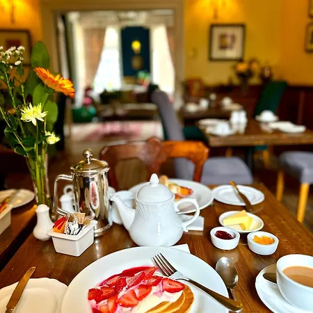 23 St Mary's 4* York