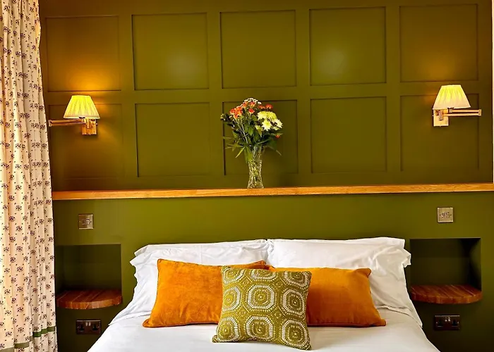 23 St Mary's 4* York