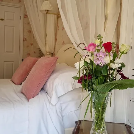 23 St Mary's Bed & Breakfast York