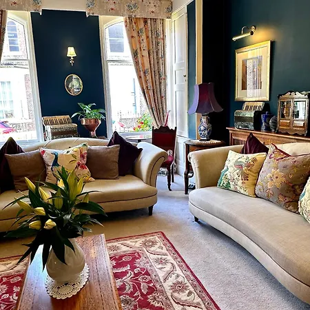 Bed & Breakfast 23 St Mary's York