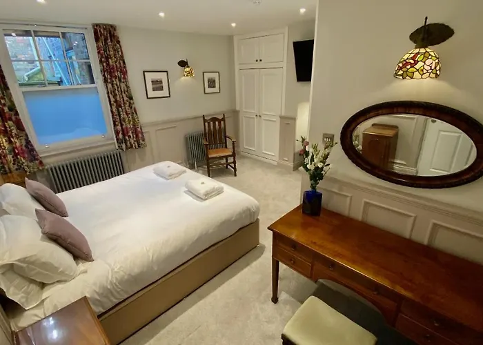 23 St Mary's Alojamento de Acomodação e Pequeno-almoço 4*