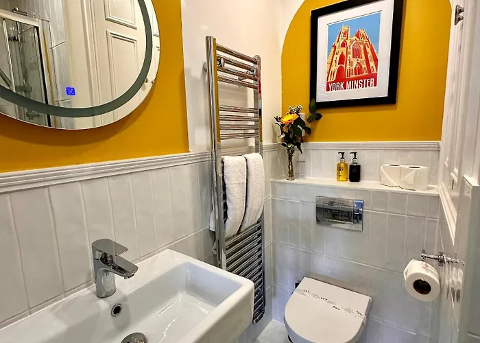 23 St Mary's Alojamento de Acomodação e Pequeno-almoço 4*