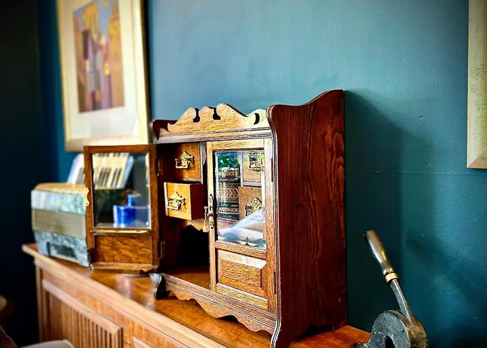 Alojamento de Acomodação e Pequeno-almoço 23 St Mary's 4*